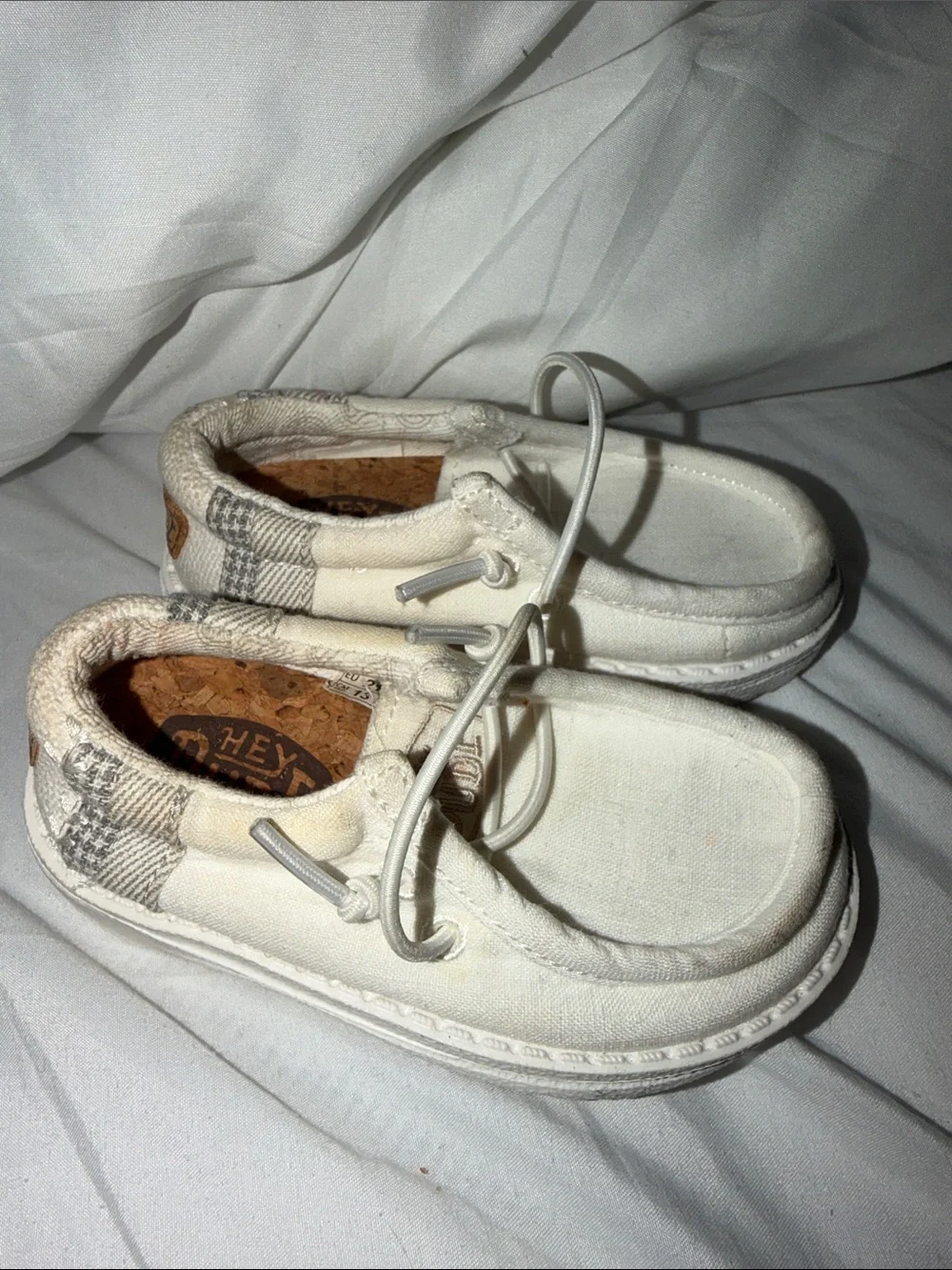 Hey Dude Kids Cream/White Canvas Lace-Up Casual Sneakers